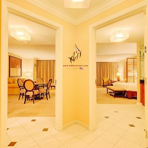 Two-Bedroom King Suite